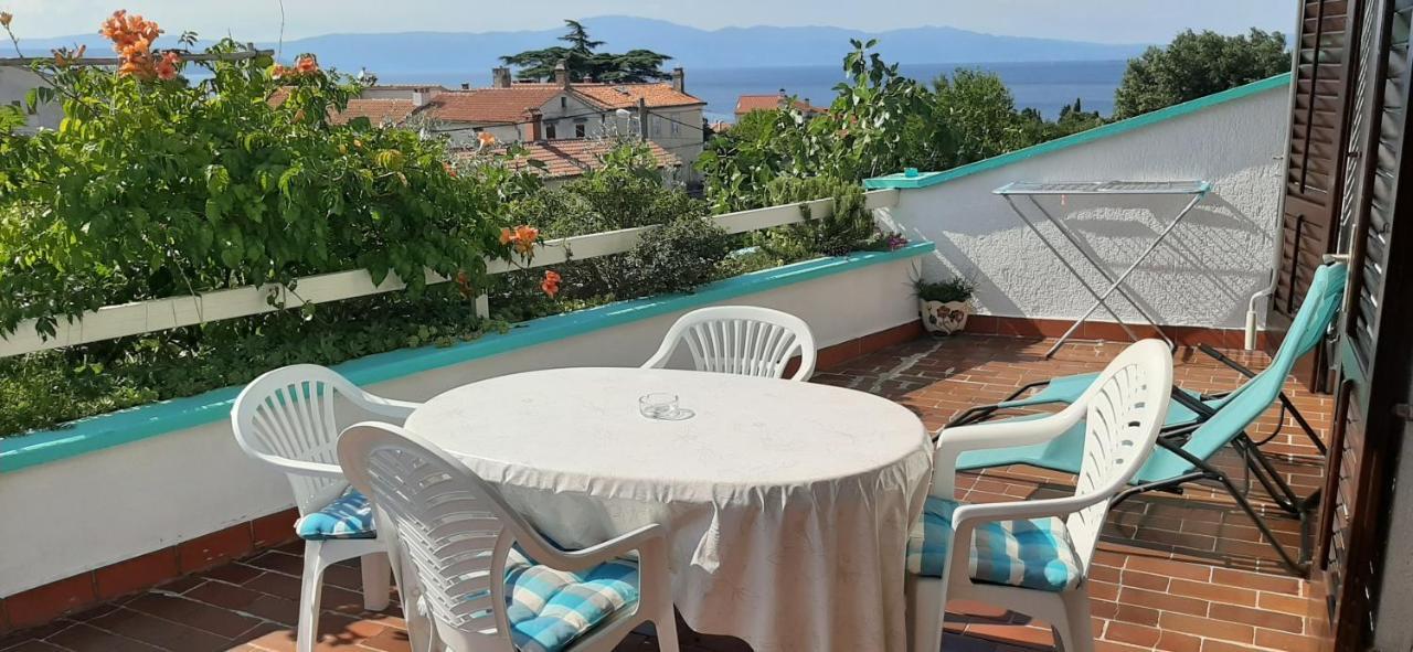 Apartments Ljuba I Mare Malinska Zewnętrze zdjęcie